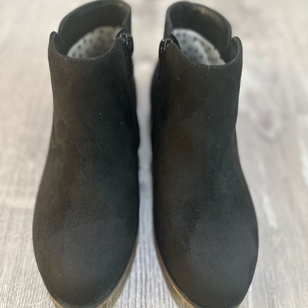 Cat & Jack Black Kids Boots